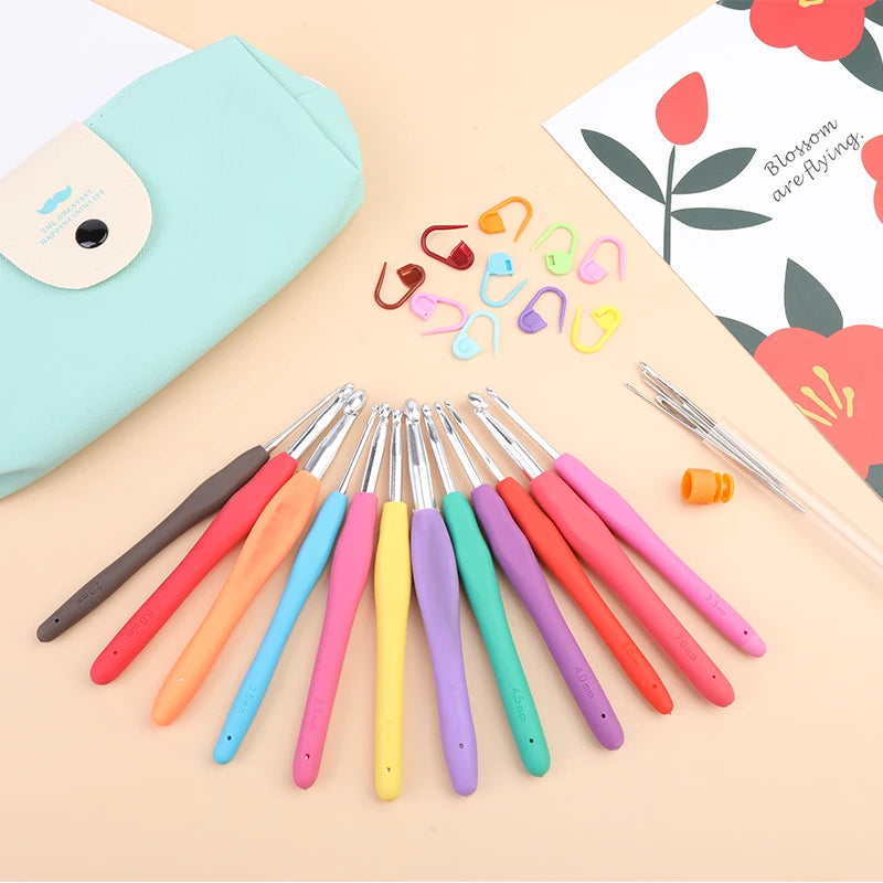 Fenrry Crochet Hooks Set Crochet Large-Eye Blunt Yarn Weave Knitting Needles Kit Needle Set Weave Craft Tools With Bag