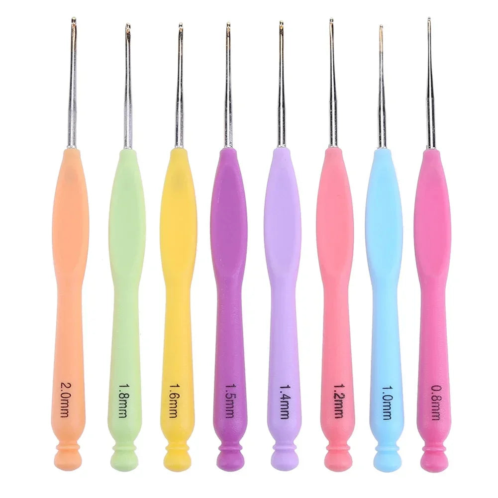 Crochet Hooks Set Yarn Knitting Needles with Case Colorful Crochet Hooks Kit Ergonomic Handle for Mom Grandma Gifts